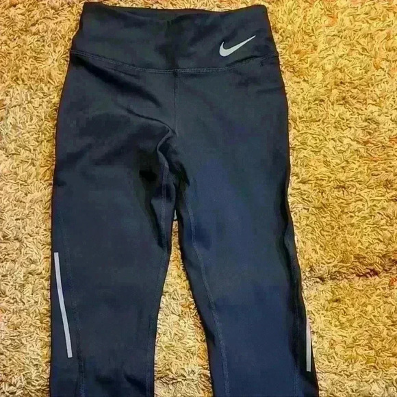 Nike Faster Dri Fit Running Leggings Women's 7/8 Midrise Black size XS - Picture 1 of 4
